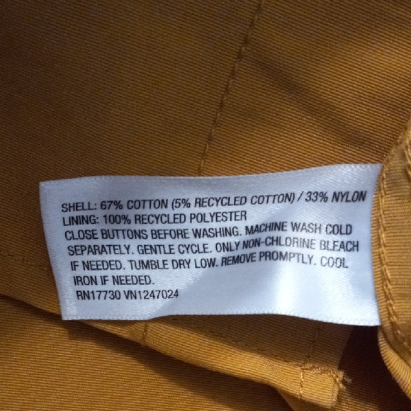 NWT Woolrich Men's Golden Button Down Shirt - Picture 9 of 9